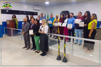 Câmara Municipal homenageia Escolas Maria Liberty e Cândida Maria