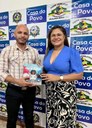 PRESIDENTE DA CÂMARA RECEBE VISITA DE PROFESSORA E ESCRITORA PRESIDENTE DA CÂMARA RECEBE VISITA DE PROFESSORA E ESCRITORA