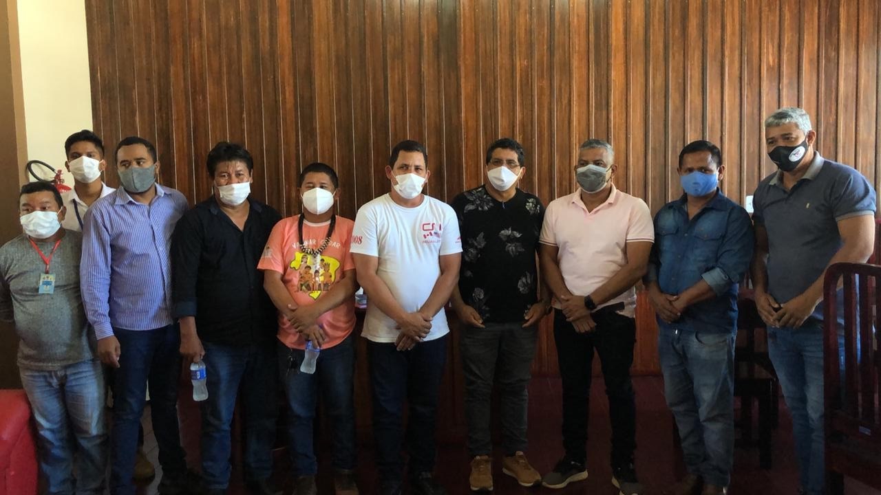 Vereadores de Guajará-Mirim participam de Inauguração de Secretaria Indígenas em Humaitá - AM